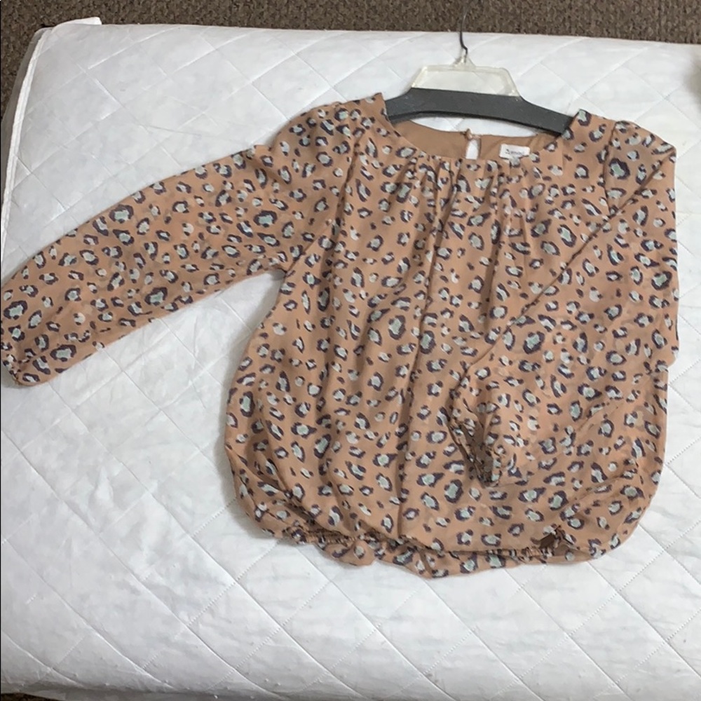 leopard top